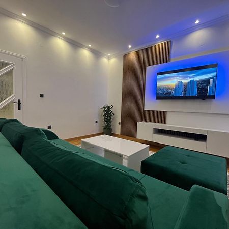 Sarajevo Luxury Apartment - 50 M From Old Sarajevo Clock Tower Luaran gambar