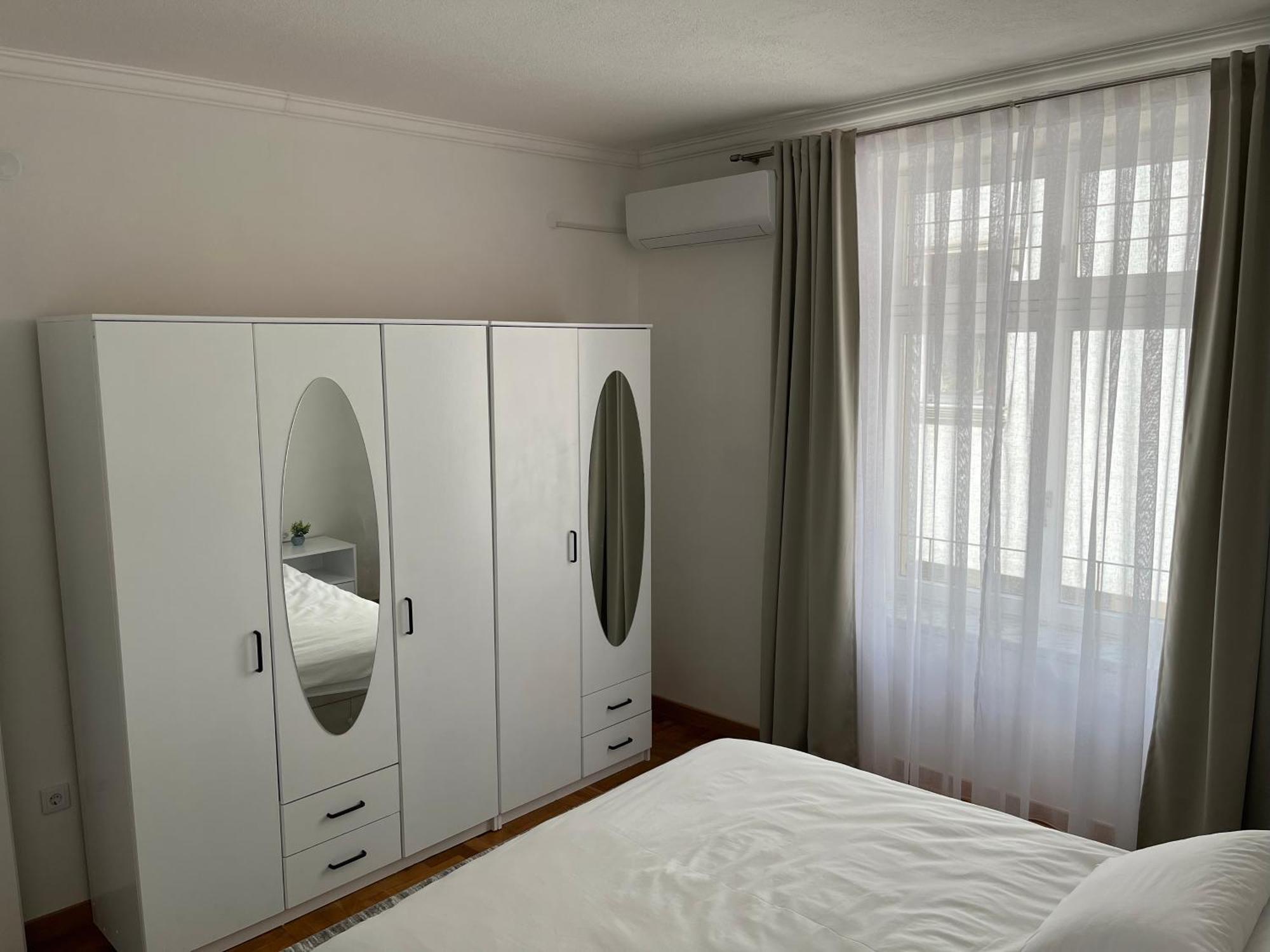 Sarajevo Luxury Apartment - 50 M From Old Sarajevo Clock Tower Luaran gambar