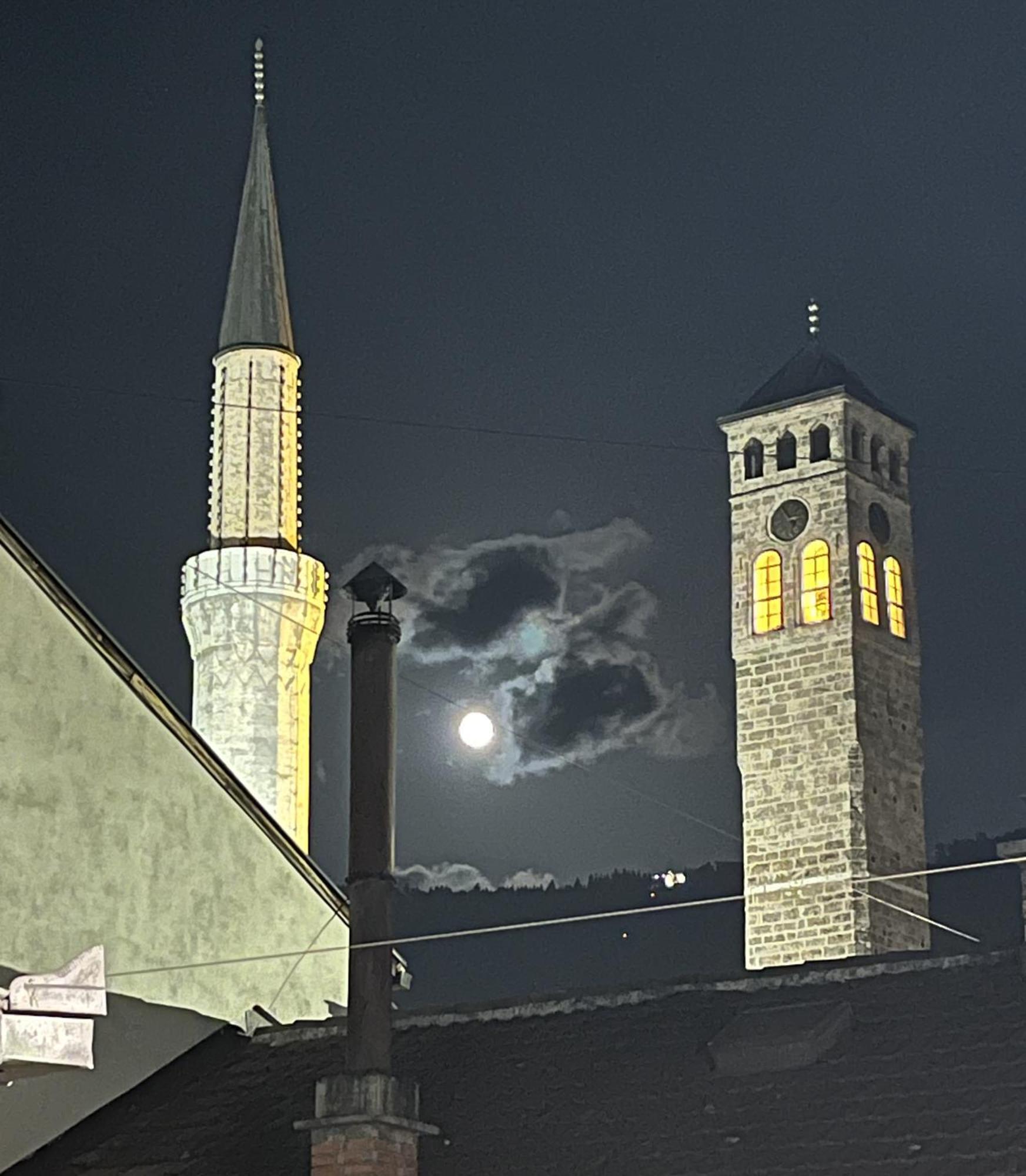 Sarajevo Luxury Apartment - 50 M From Old Sarajevo Clock Tower Luaran gambar